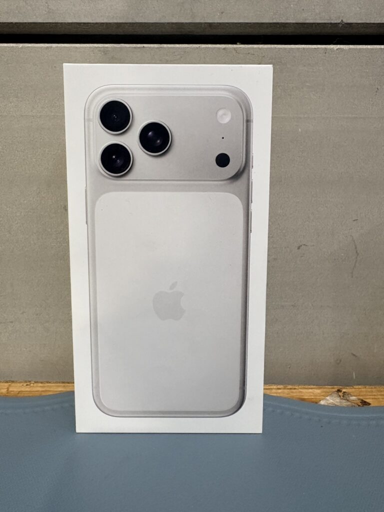 iPhone17！未使用！本日中 ムスビー｜新品・未使用 iPhone 17 512GB ブラック Apple版 SIMフリー