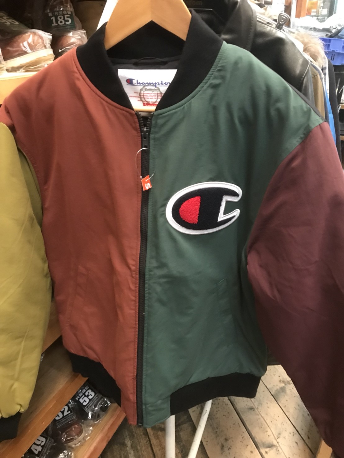 【M】Supreme Champion Color Blocked Jacket