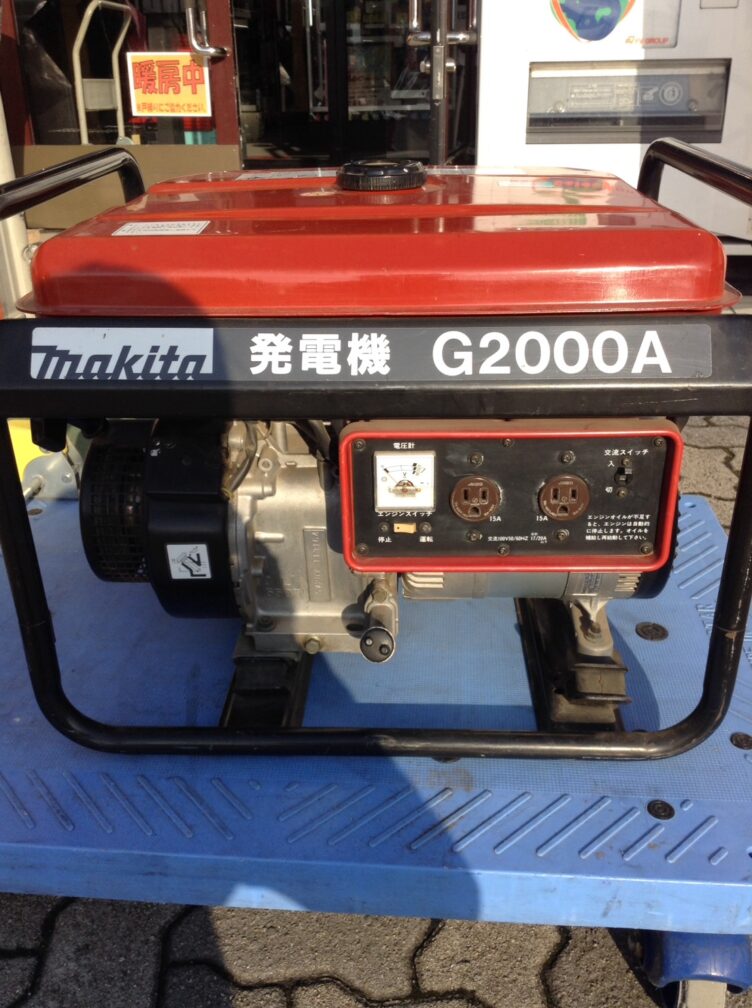 ○マキタ発電機G2000A 品 - 工具/メンテナンス